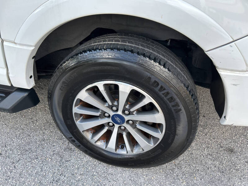2017 Ford Expedition EL XLT