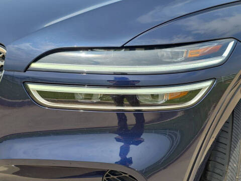 2025 Genesis GV70 2.5T Standard