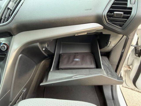 2017 Ford C-MAX Hybrid SE