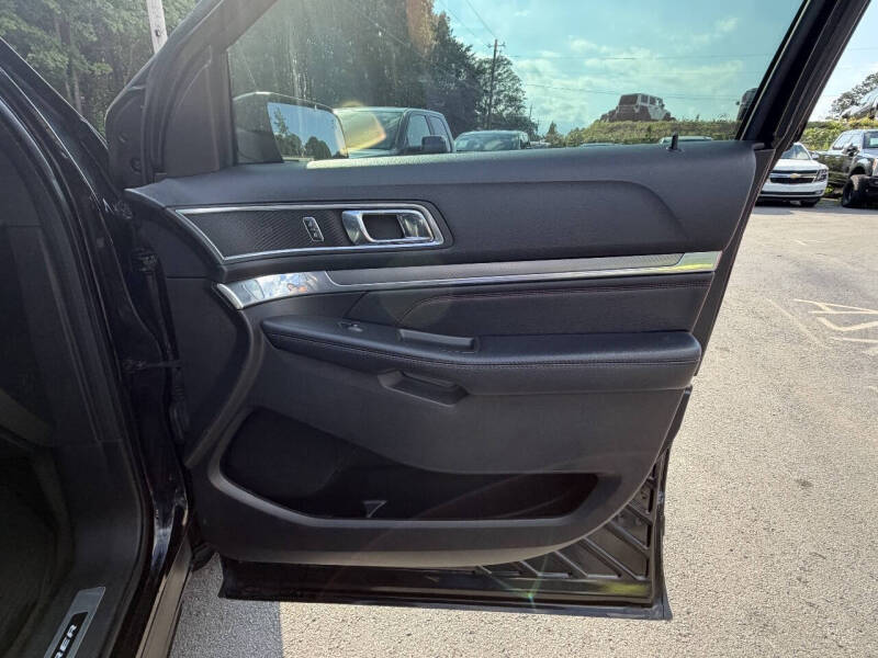 2016 Ford Explorer Sport