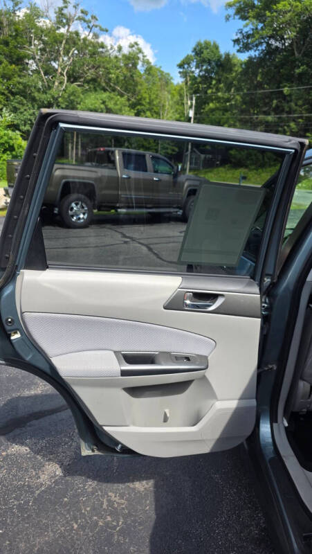2011 Subaru Forester 2.5X Premium
