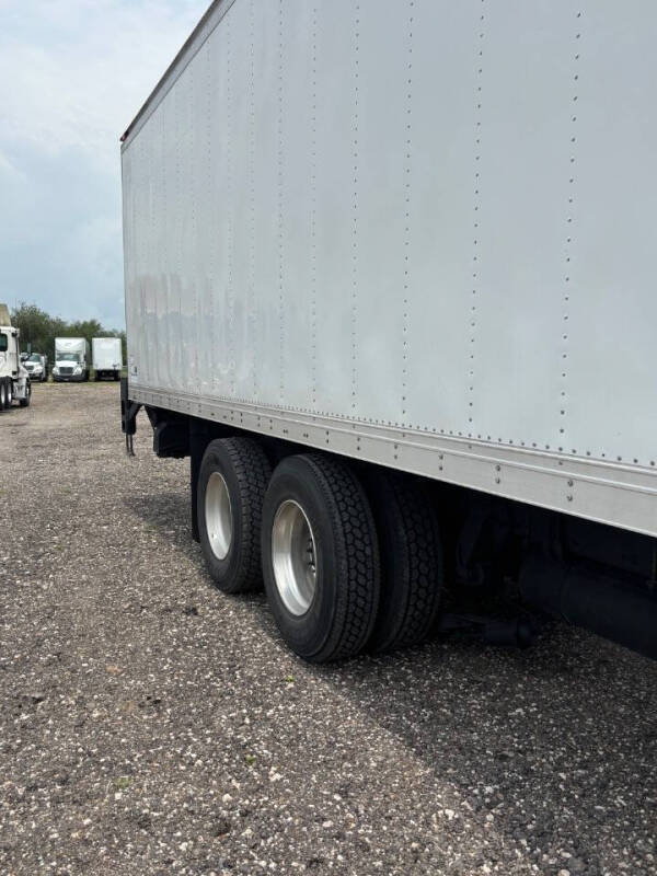 2019 Freightliner M2 112
