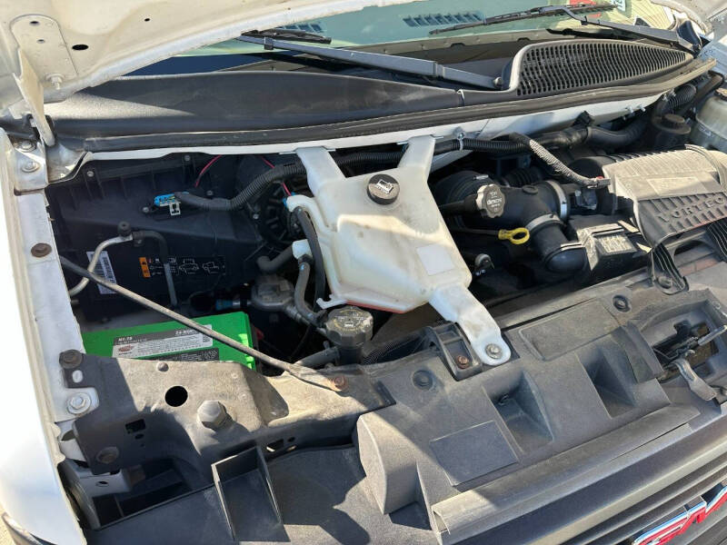 2016 GMC Savana 3500