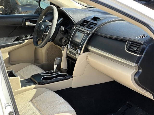 2012 Toyota Camry LE