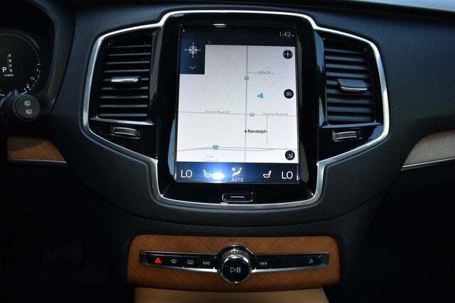 2018 Volvo XC90 T8 eAWD Inscription