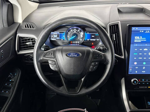 2023 Ford Edge SE