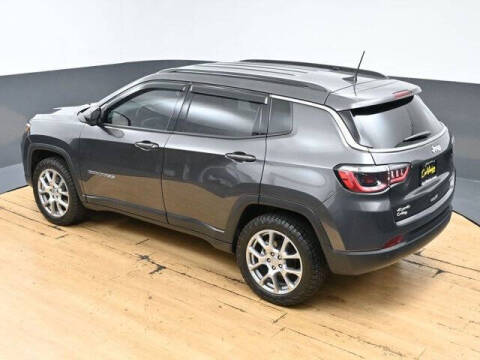 2022 Jeep Compass Latitude Lux