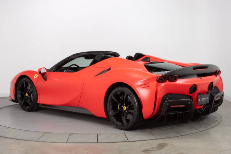 2022 Ferrari SF90 Spider