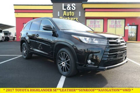 2017 Toyota Highlander for sale at L & S AUTO BROKERS in Fredericksburg VA