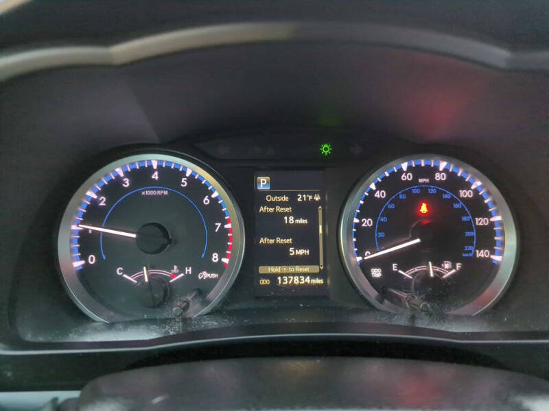 2017 Toyota Highlander LE