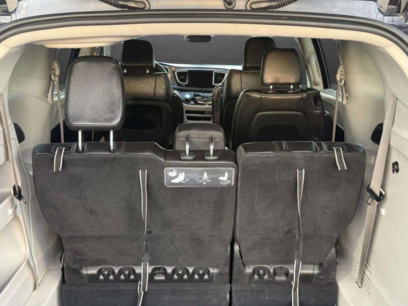 2018 Chrysler Pacifica Touring L