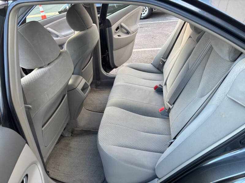 2007 Toyota Camry LE