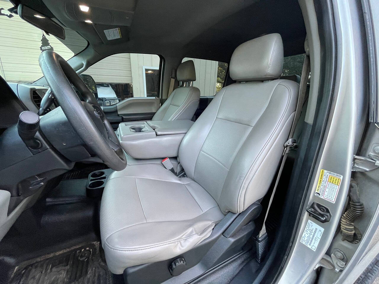 2019 Ford F-250 Super Duty for sale at Sthrn Truck & Auto, LLC. in Weatherford, TX