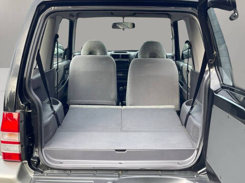 1996 Mitsubishi Pajero