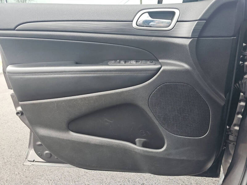 2020 Jeep Grand Cherokee