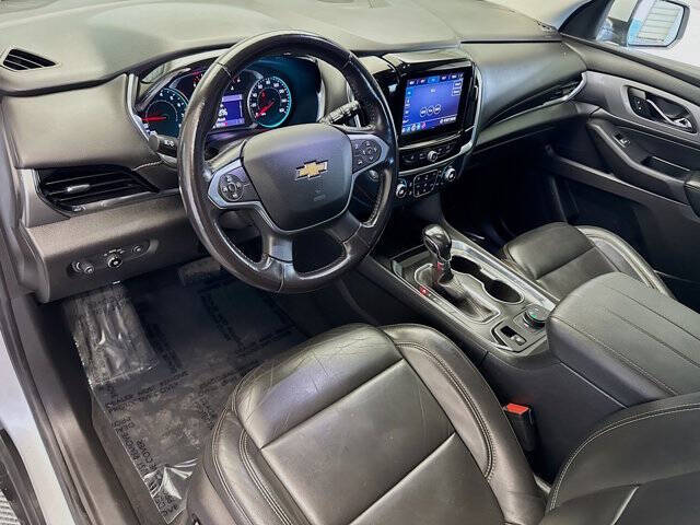2021 Chevrolet Traverse LT Leather