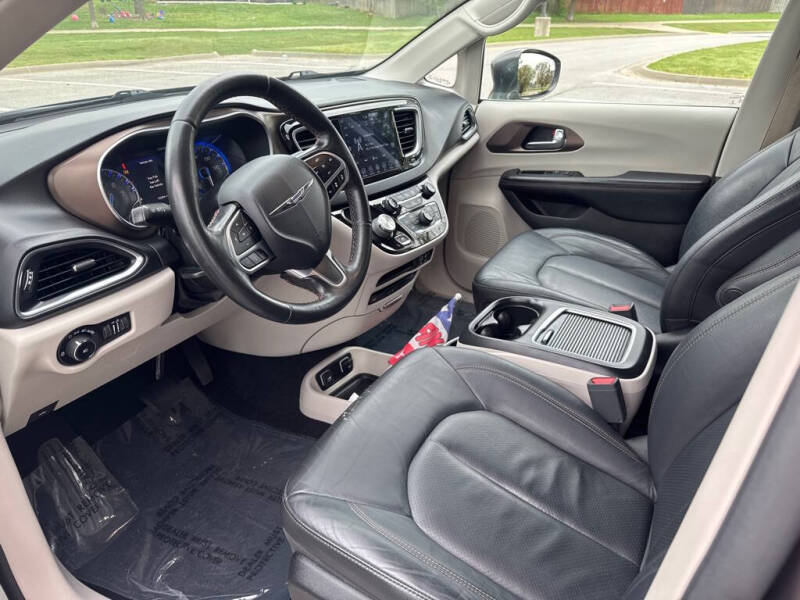 2019 Chrysler Pacifica Touring L Plus