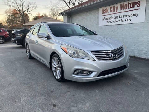 2012 Hyundai Azera for sale at Oak City Motors in Garner NC