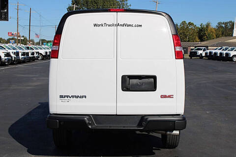 2025 GMC Savana 2500