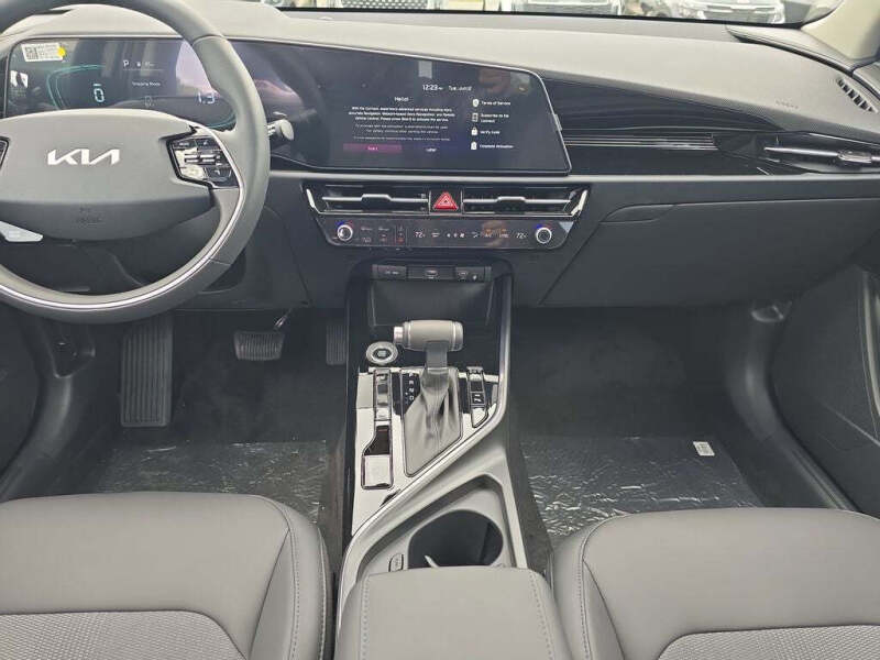2026 Kia Niro EX