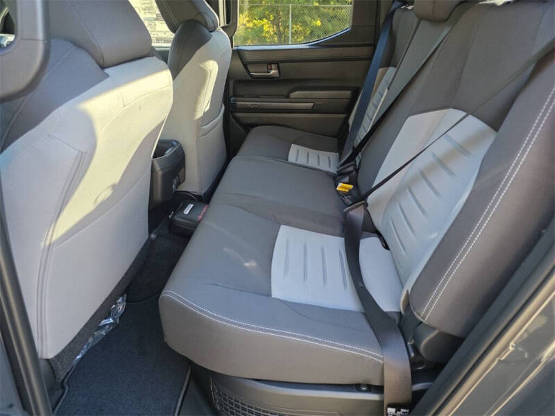 2025 Toyota Tacoma TRD Off-Road HV