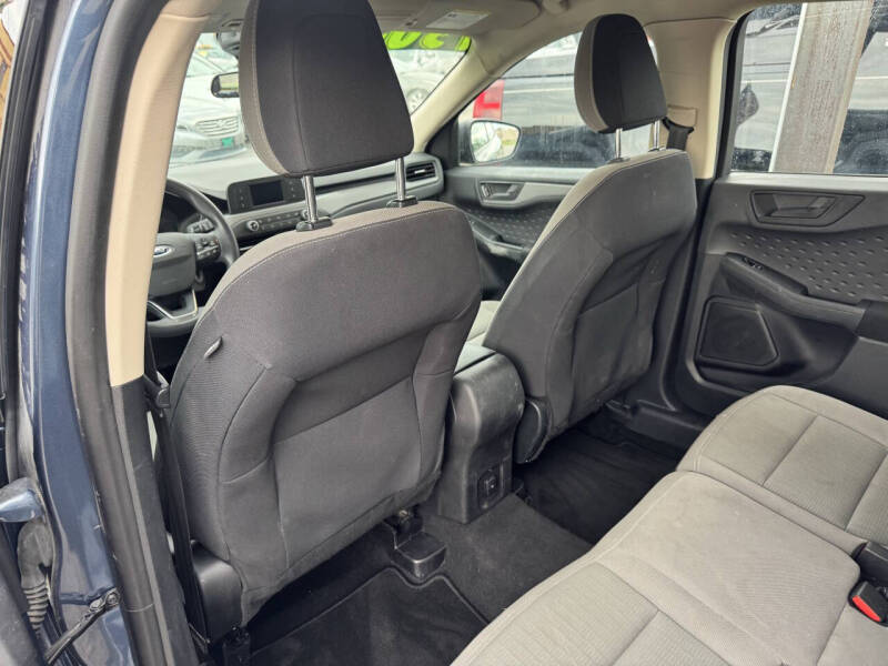 2020 Ford Escape S