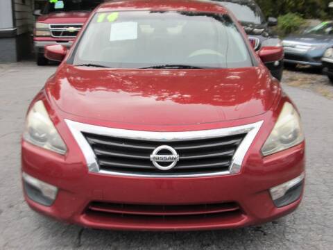 2014 Nissan Altima for sale at HARDIN AUTOS in Jonesboro GA