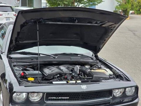 2010 Dodge Challenger SE