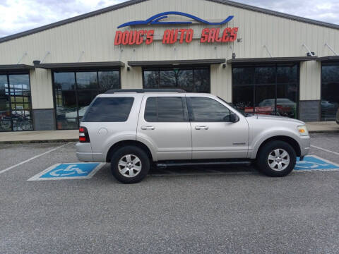 2007 Ford Explorer for sale at DOUG'S AUTO SALES INC in Pleasant View TN