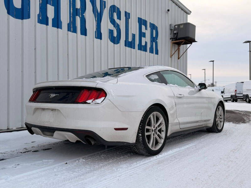 2017 Ford Mustang EcoBoost Premium