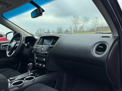2016 Nissan Pathfinder