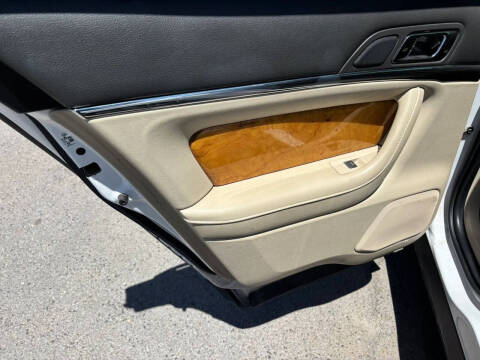 2012 Lincoln MKS