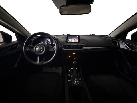 2018 Mazda MAZDA3 Sport