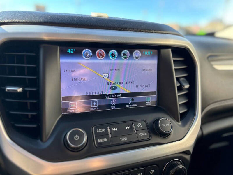 2018 GMC Acadia SLT-1