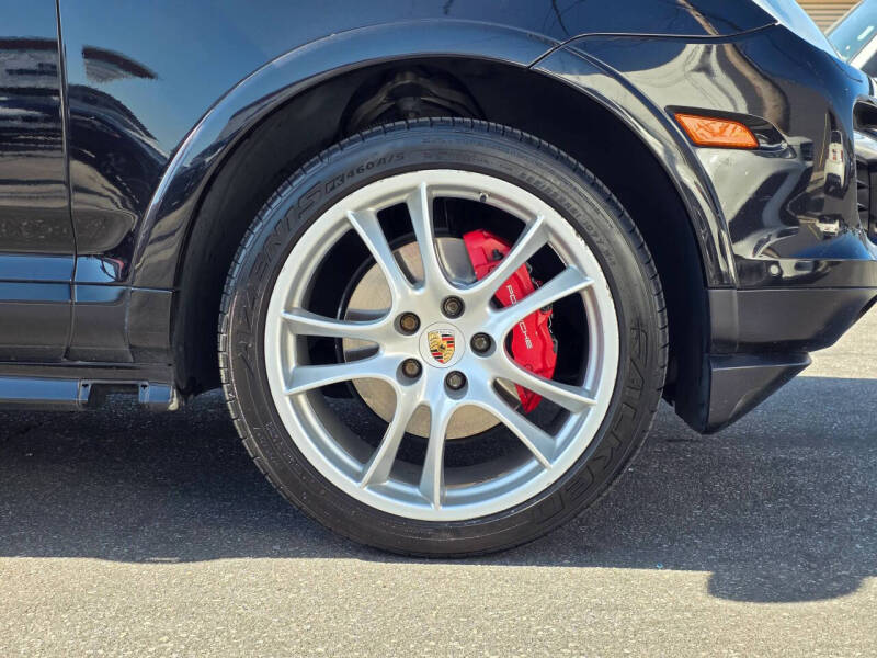 2009 Porsche Cayenne GTS Tiptronic