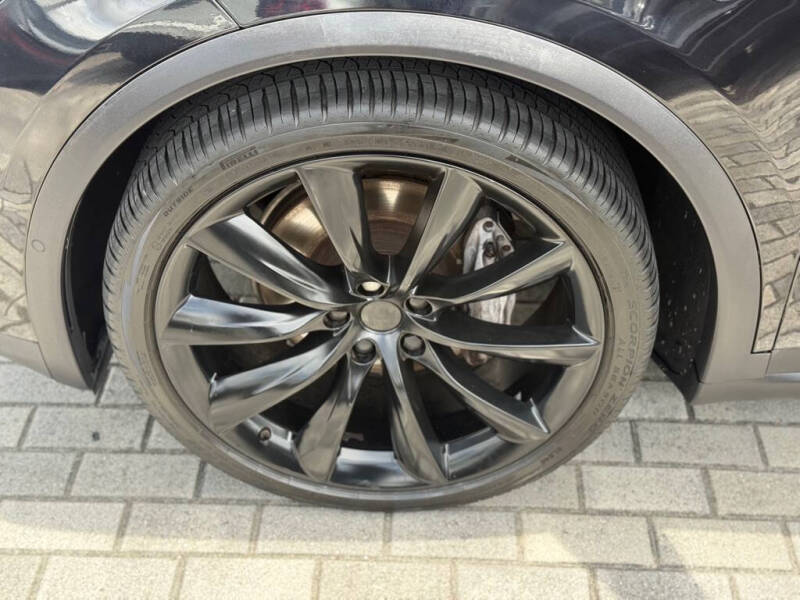 2017 Tesla Model X