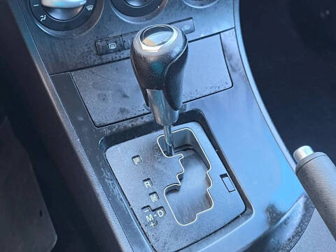 2012 Mazda MAZDA3 i Touring