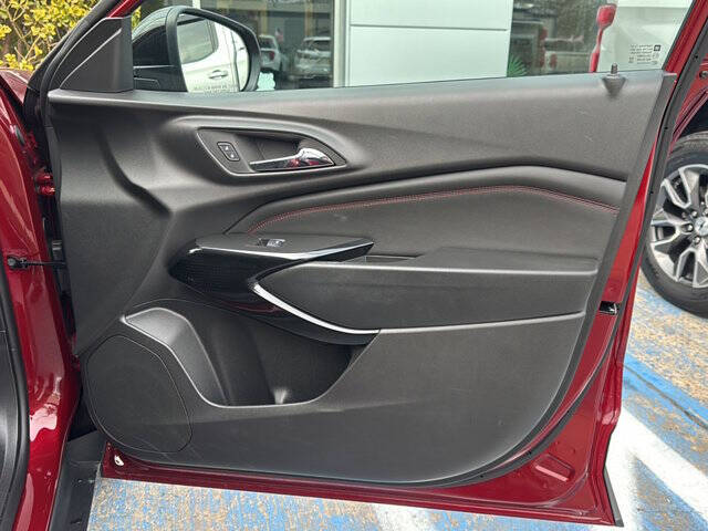 2025 Chevrolet Trax RS