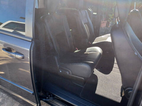 2015 Dodge Grand Caravan SXT Plus