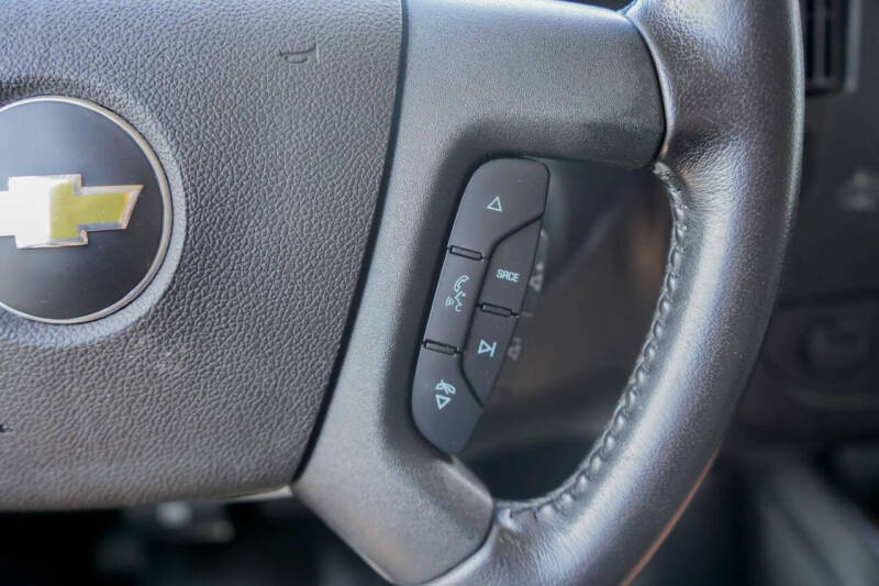 2021 Chevrolet Express 2500