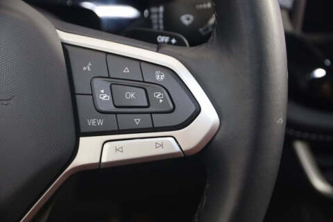 2024 Volkswagen Atlas Cross Sport SEL Premium R-Line 4Motion