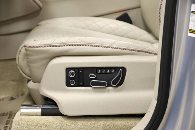 2020 Bentley Bentayga Hybrid