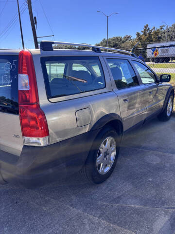 2005 Volvo XC70