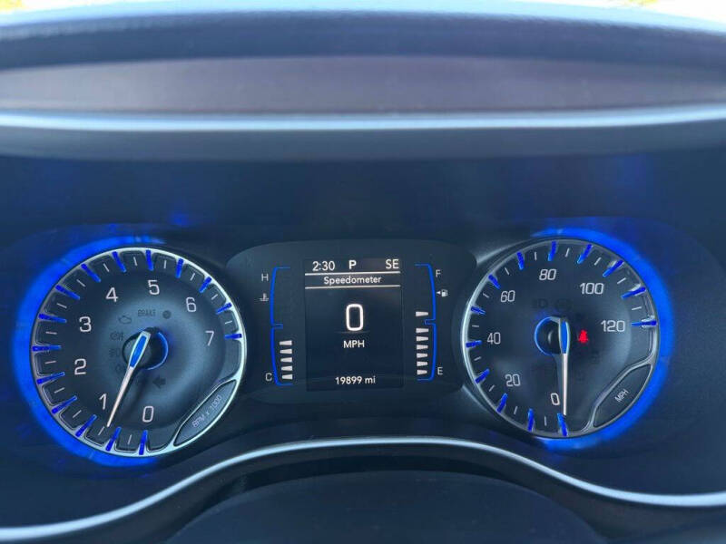 2019 Chrysler Pacifica LX