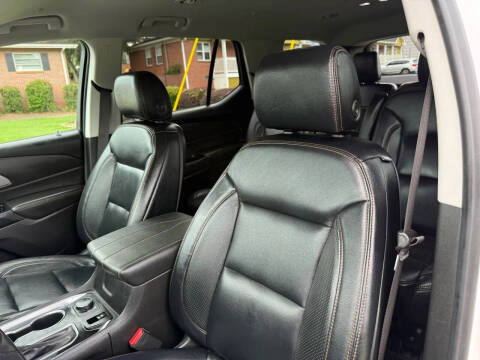 2020 Chevrolet Traverse LT Cloth