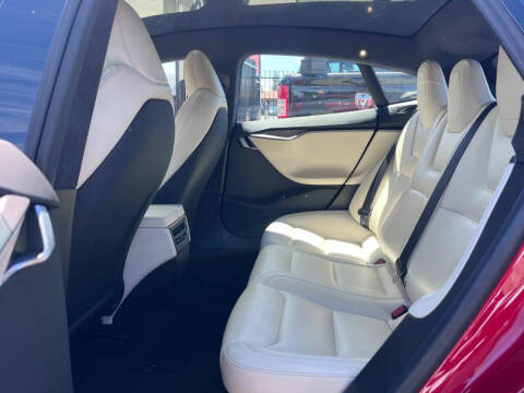2020 Tesla Model S Long Range