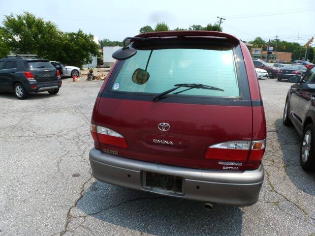1999 Toyota Van