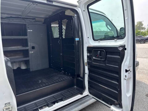 2020 Chevrolet Express 2500