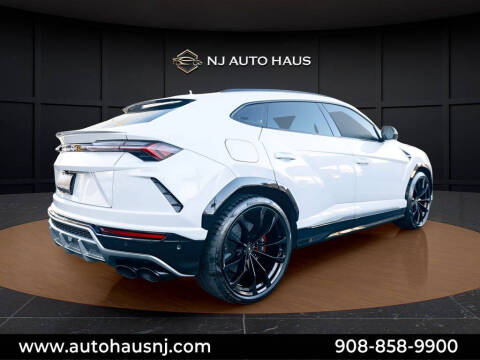 2023 Lamborghini Urus S