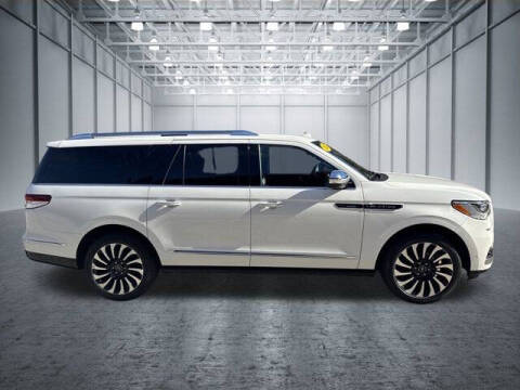 2022 Lincoln Navigator L Black Label